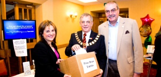 Mayor Paul Whittle selecting the winning entries for the S&YBA prize draw, with Claire Jaggard from MySodbury.co.uk and Chairman Kevin Brown, reproduced by kind permission of RichMcD Photography